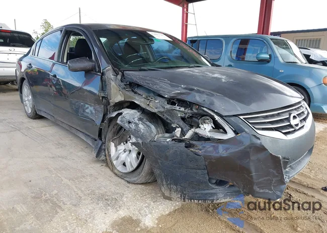 1N4AL2AP9BC171761: 43877768