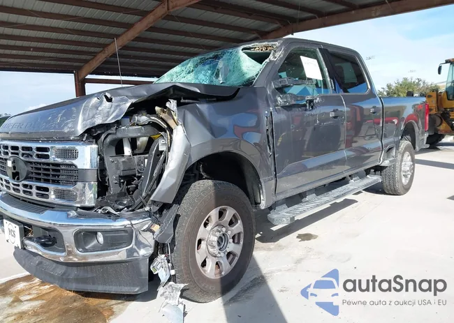 1FT7W2BN4REF18369: 43877799