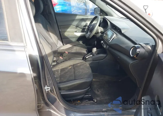 3N1CP5CU7KL565357: 43878892