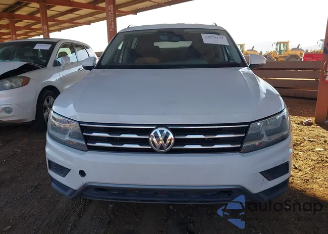 3VV2B7AX6KM044738: 43879121