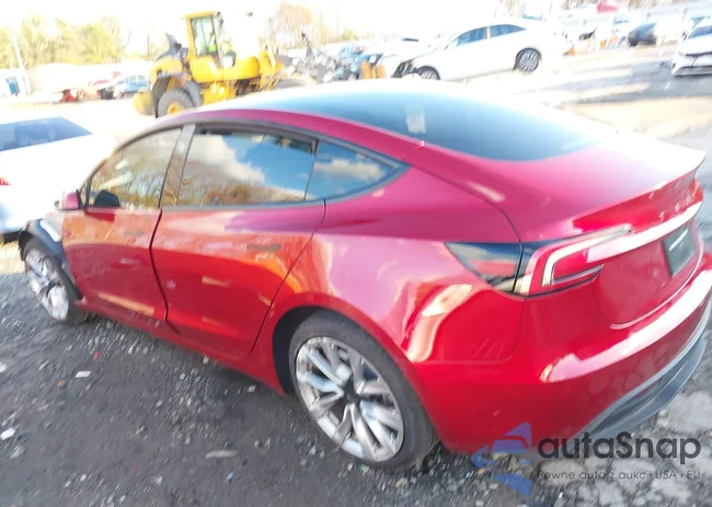 5YJ3E1EA6SF968713: 43879156