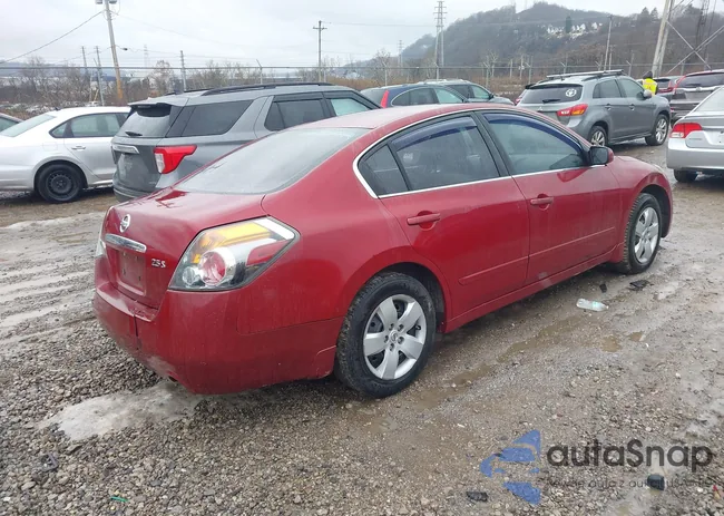 1N4AL21E58N451429: 43879164