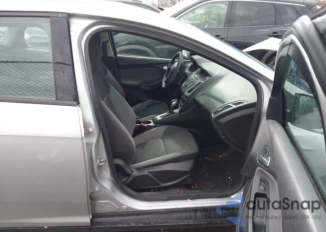 1FADP3F21DL122545: 43879262