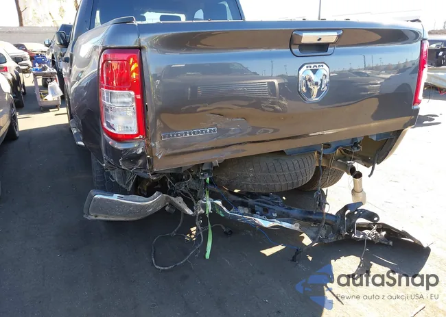 1C6RR6FT7GS136133: 43878642