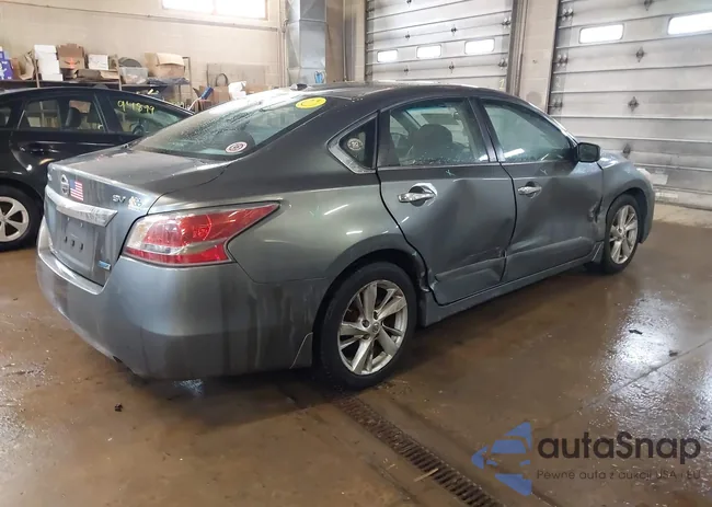 1N4AL3AP4EC283667: 43878651