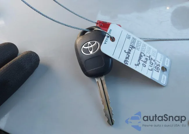 4T1BF1FK5HU631476: 43878656