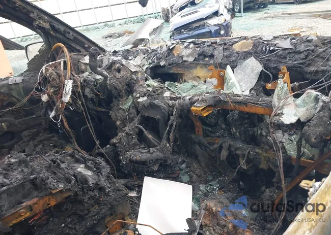 3GTU2NEC3HG271928: 43878761