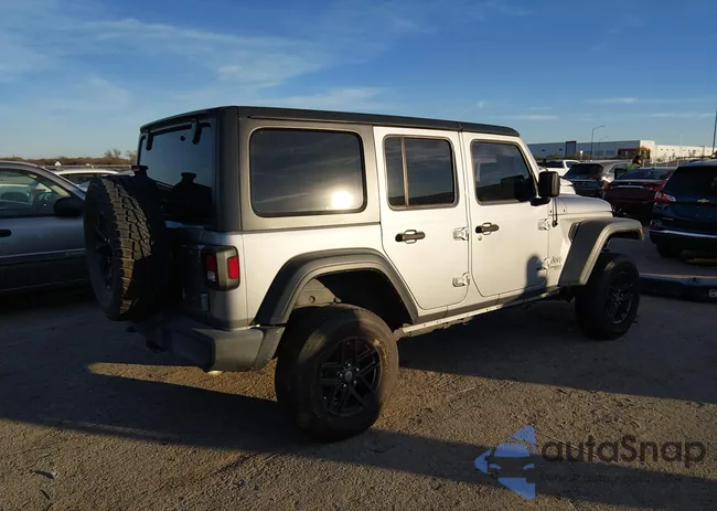 1C4HJXDN0KW624072: 43879874