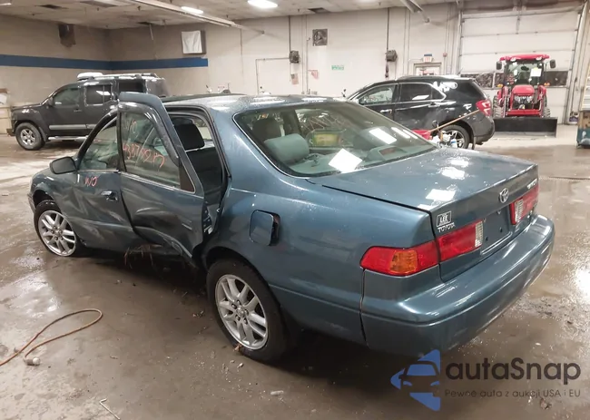 4T1BF28K0YU950111: 43879917