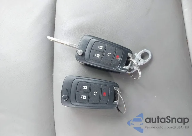 KL4CJCSB2FB033986: 43879990