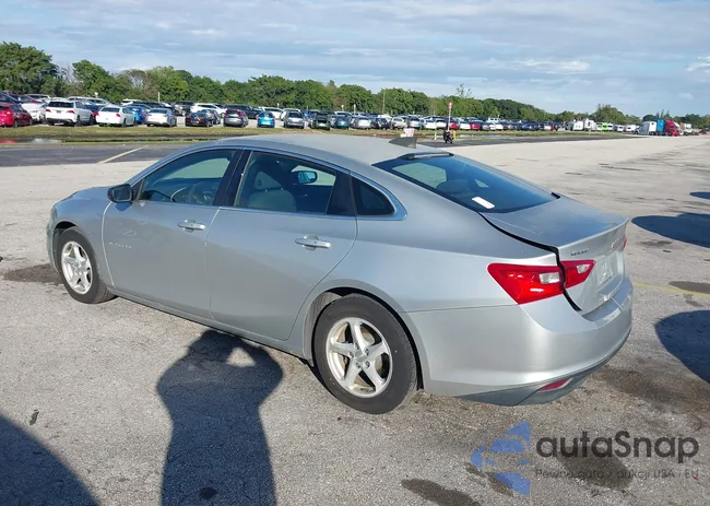 1G1ZB5ST4GF219310: 43880000