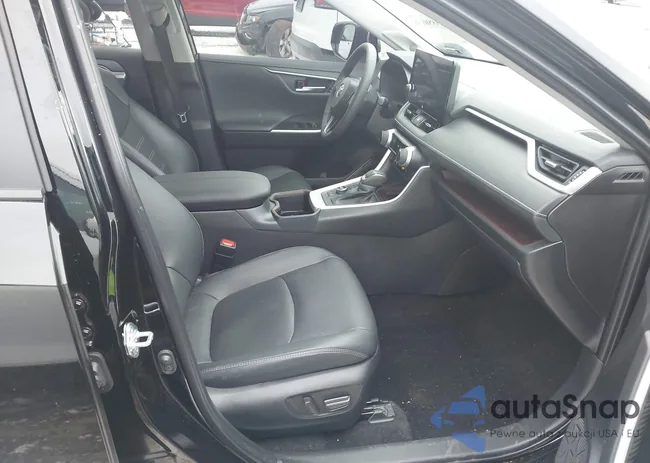 2T3N1RFV0SW597370: 43880158