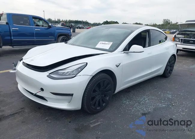 5YJ3E1EB4LF637414: 43880197