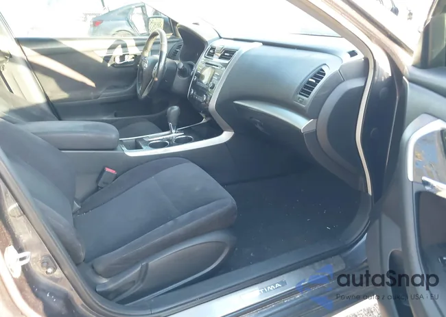 1N4AL3AP4DN496945: 43880209