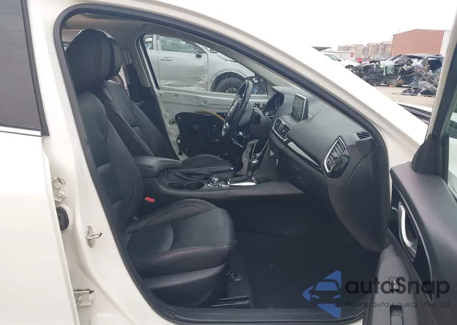 3MZBM1M79FM186019: 43879552