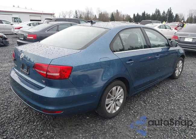 3VWD17AJ7FM302452: 43879765