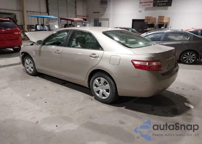 4T1BE46K79U869674: 43879785