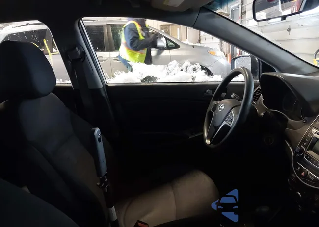 KMHCT5AE0HU317420: 43879792