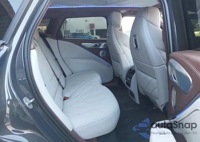 5YM23CS07R9V96691: 43879802