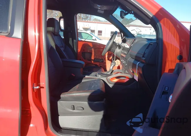 1N6ED1EK3SN610617: 43880851