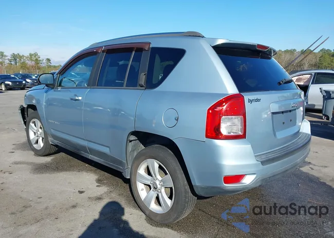 1C4NJCEB3DD102373: 43880909