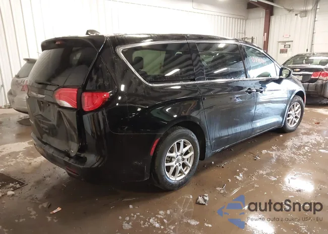 2C4RC1CG8RR133220: 43880983