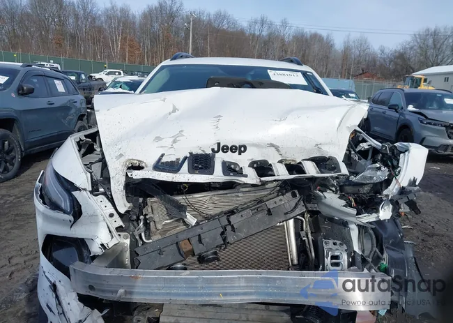 1C4PJMCX6JD501142: 43881013