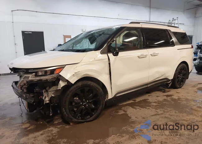 KNDNE5H39R6332886: 43881038