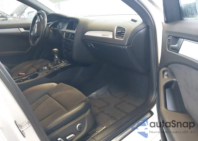 WAUDGAFL1CA026431: 43881080