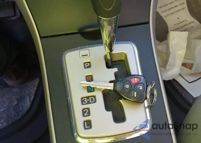 2T1BU4EE0AC422818: 43881100