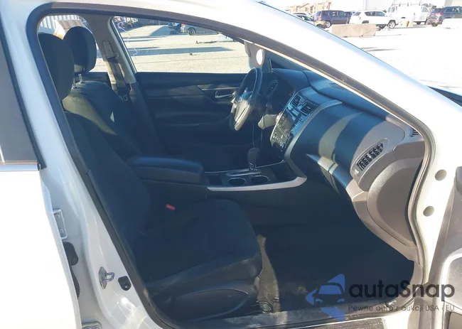 1N4AL3AP0FC575611: 43881183