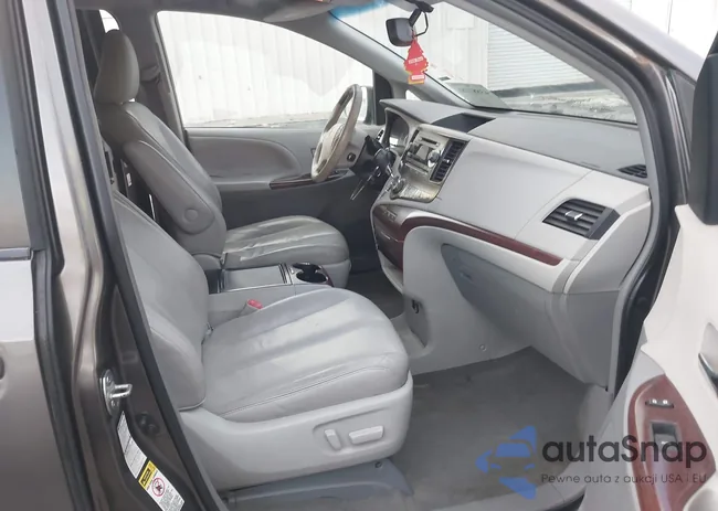 5TDDK3DC6CS042806: 43881186