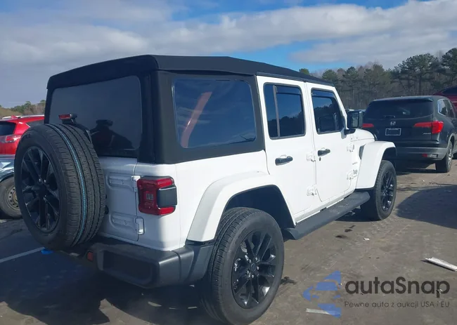 1C4RJXP62RW155554: 43881189