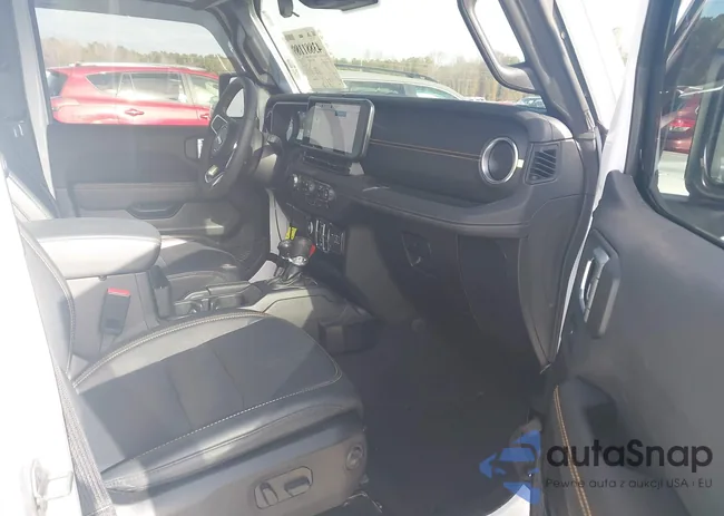 1C4RJXP62RW155554: 43881189