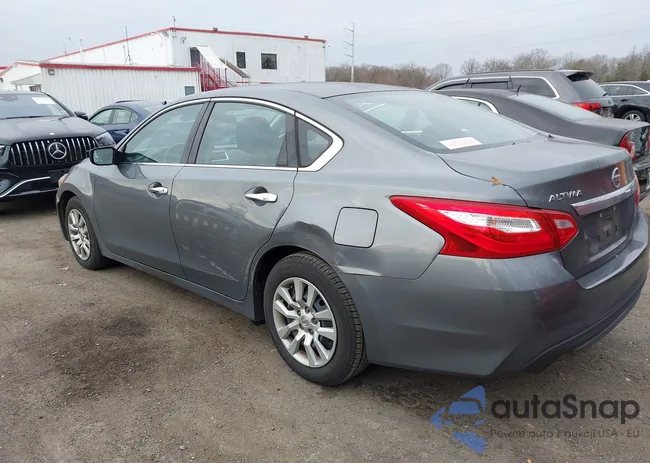 1N4AL3AP5GC190580: 43881328