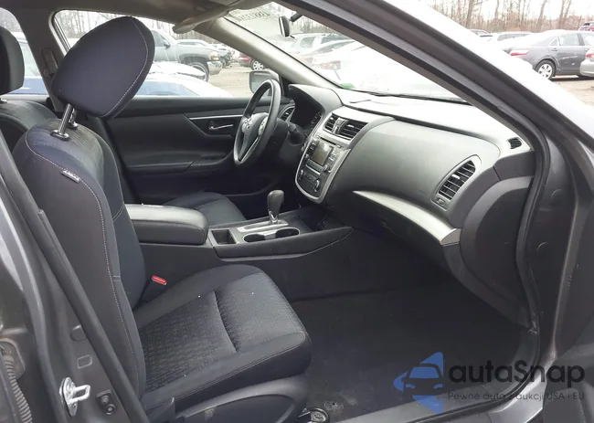 1N4AL3AP5GC190580: 43881328