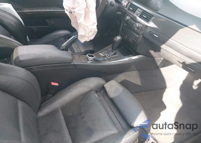 WBAKG7C51CE802307: 43881367