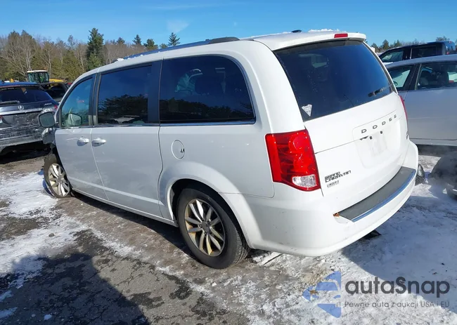 2C4RDGCG6KR742716: 43880638