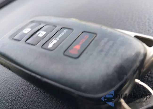 JTJHY7AX6J4257512: 43880641