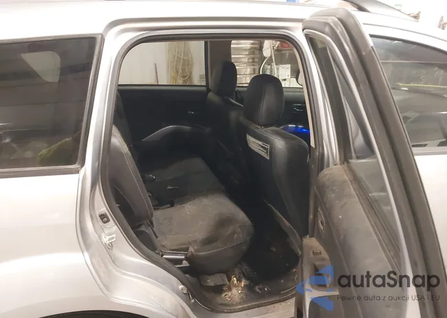 JA4JT3AW2DU004401: 43881848