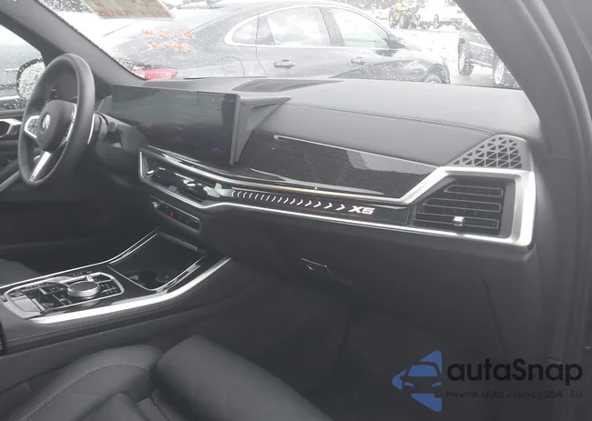 5UX13EU08T9195217: 43881868