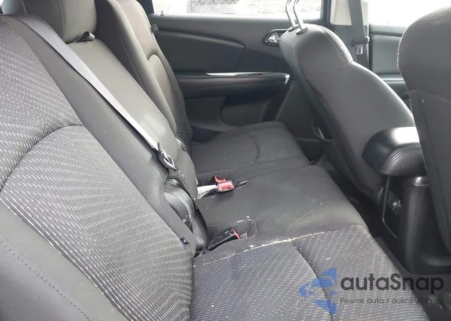 3C4PDDBG6GT243023: 43881874