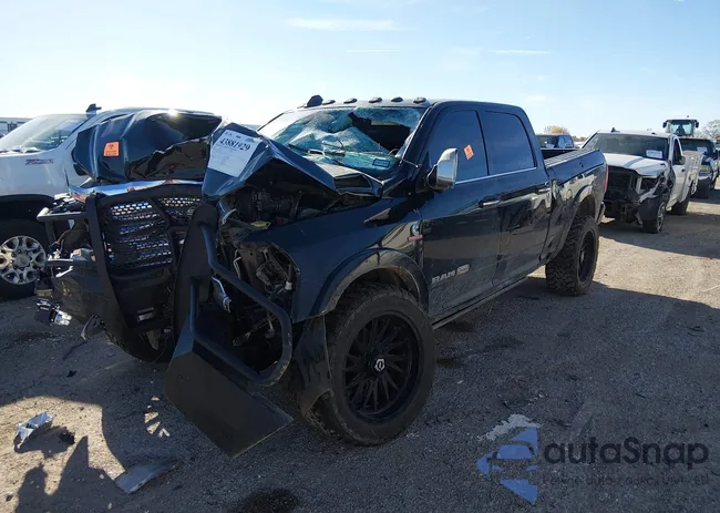 3C6UR5GL7NG192791: 43881929