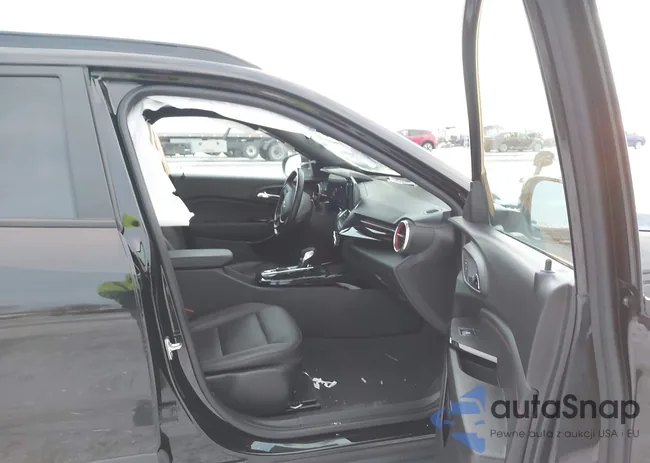 KL77LJE28RC120689: 43881931