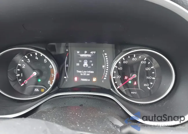 3C4NJDBBXKT750147: 43881945