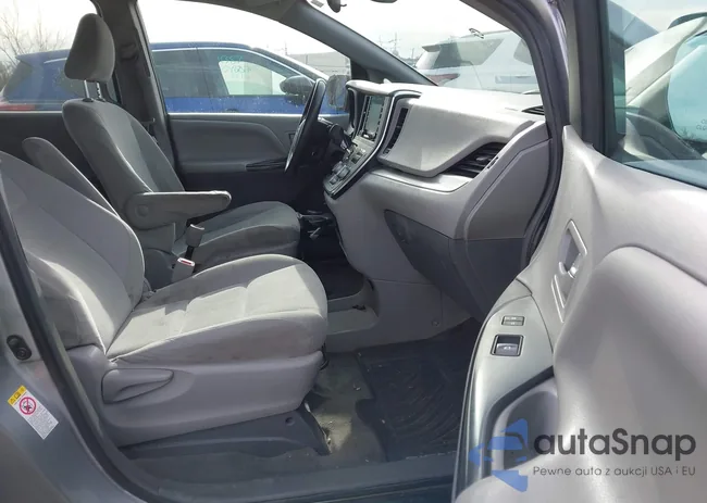 5TDZZ3DC8JS959924: 43881957