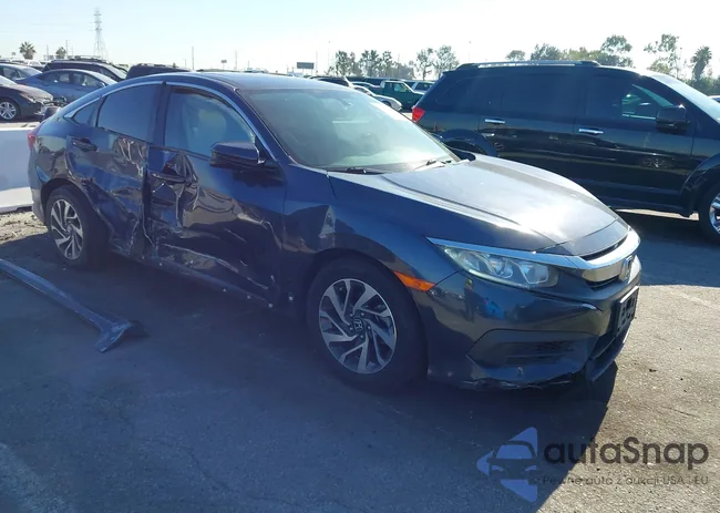 2HGFC2F78HH538083: 43882079