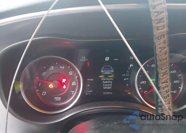 2C3CDXBG7KH657269: 43882305