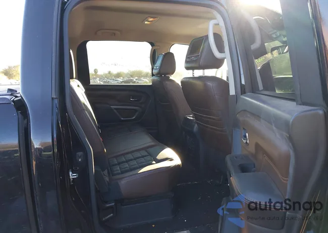 1N6BA1F41HN544783: 43882352