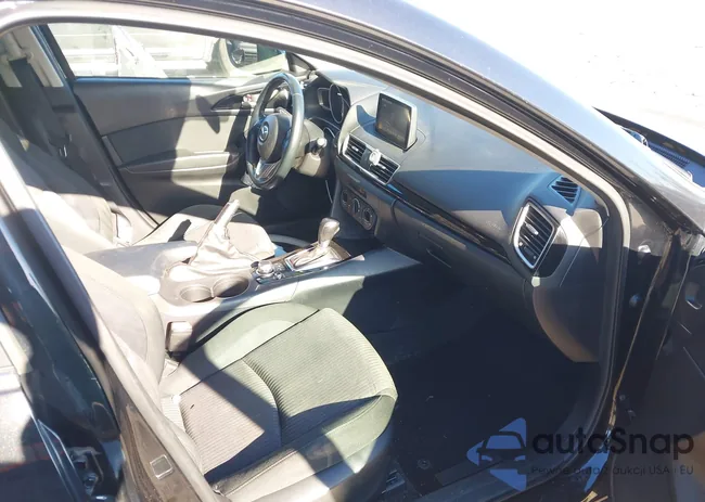 3MZBM1V74FM135624: 43882379